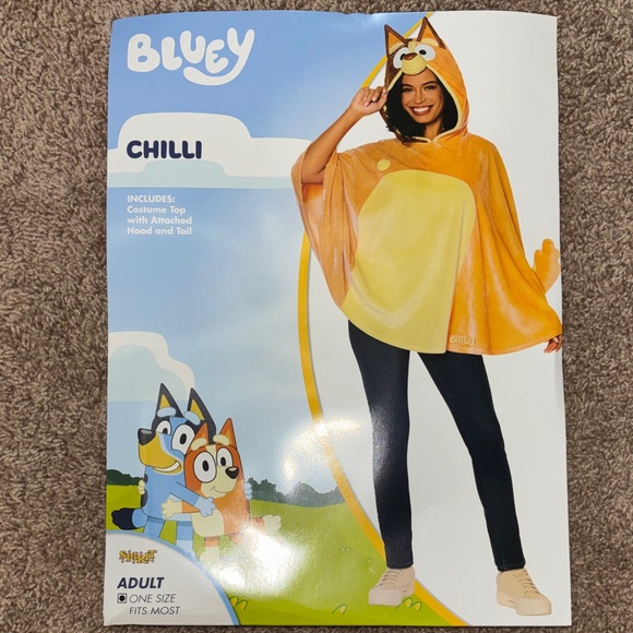Bluey “Chili” Adult Woman Poncho costume - Picture 9 of 12